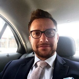 Meet your Posher, Derek